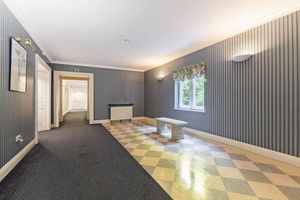 Photo 16- click for photo gallery